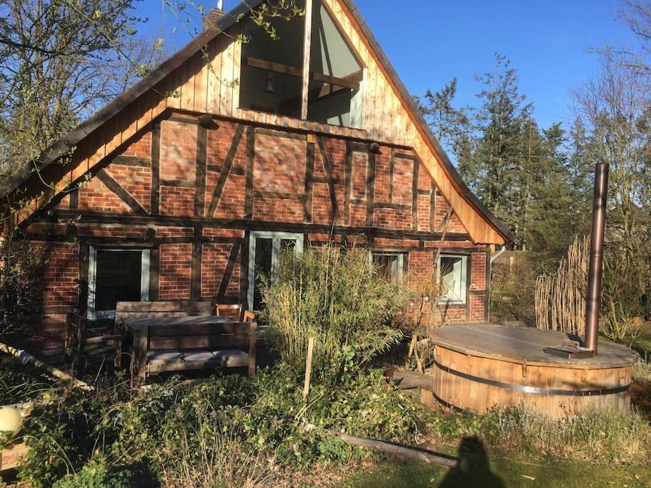 Wunderschoenes Bauernhaus An Der Elbe Bleckede Exteriör bild